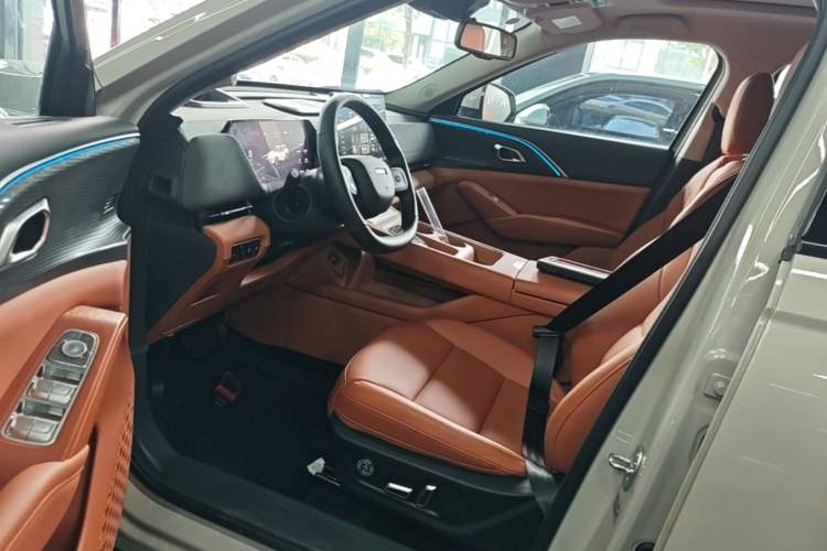 Used Haval Fierce Dragon Max 2025 Hi4 165 Ultra Smart Drive Edition Driver Seat