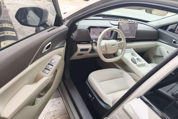 Used Haval Fierce Dragon Max 2025 Hi4 110 Pro Driver Seat