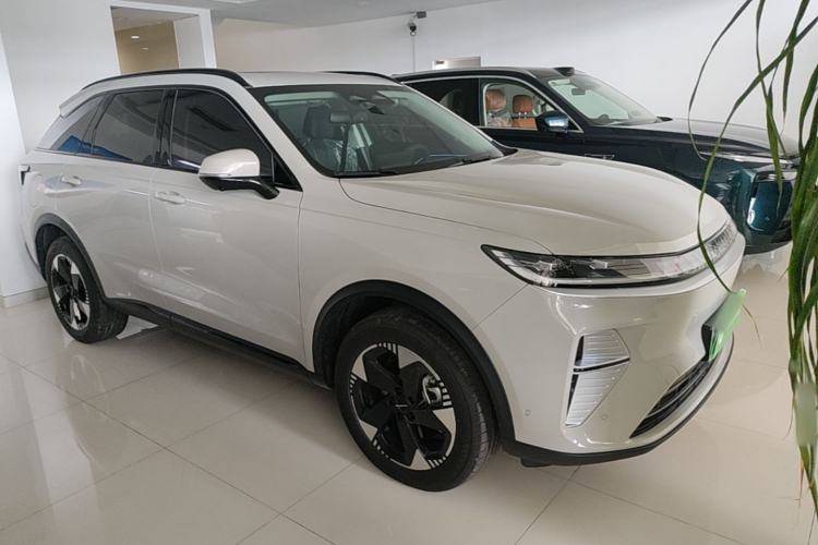 Used Haval Fierce Dragon Max 2025 Hi4 165 Ultra Smart Drive Edition Front Right 45 Deg