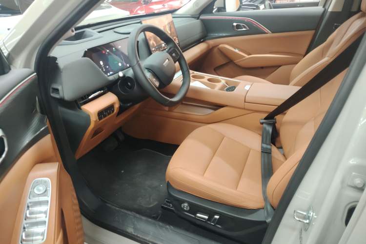 Used Haval Fierce Dragon Max 2025 Hi4 165 Ultra Smart Drive Edition Left Front Seat