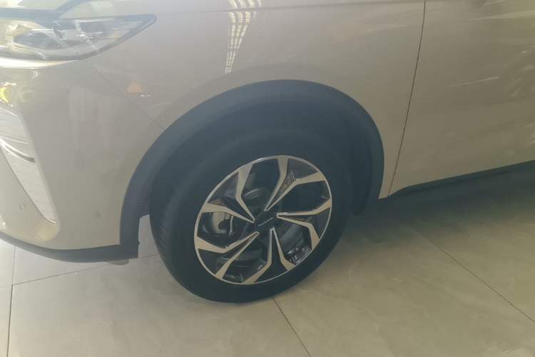 Used Haval Fierce Dragon Max 2025 Hi4 165 Ultra Smart Drive Edition Left Front Wheel Hub