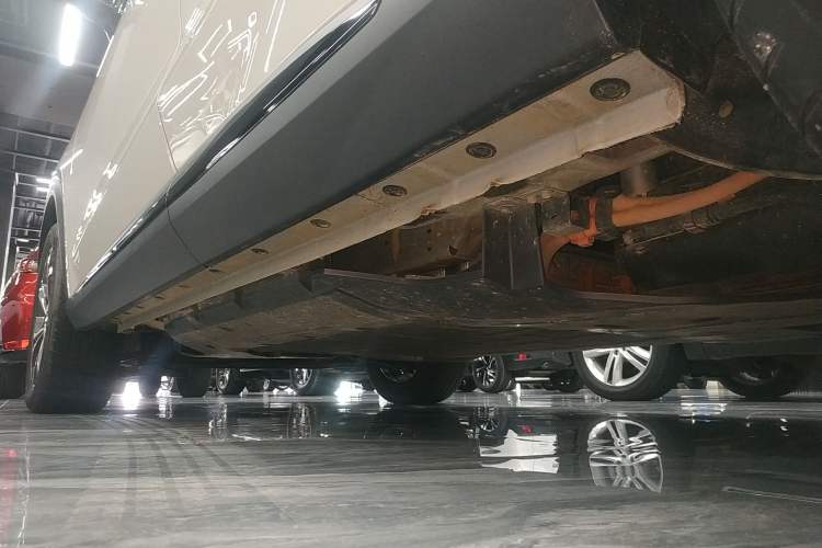 Used Haval Fierce Dragon Max 2025 Hi4 165 Ultra Smart Drive Edition Left Side Sill