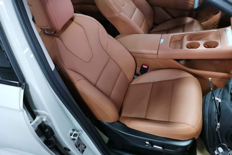 Used Haval Fierce Dragon Max 2025 Hi4 165 Ultra Smart Drive Edition Right Front Seat