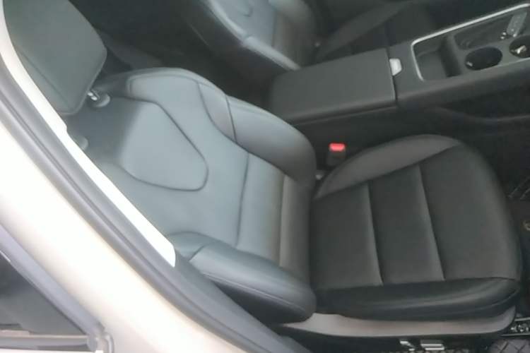 Used Haval Fierce Dragon Max 2025 Hi4 165 Ultra Smart Drive Edition Right Front Seat