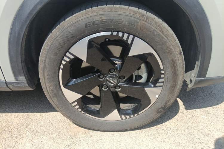 Used Haval Fierce Dragon Max 2025 Hi4 165 Plus Long-Range Version Right Front Wheel Hub