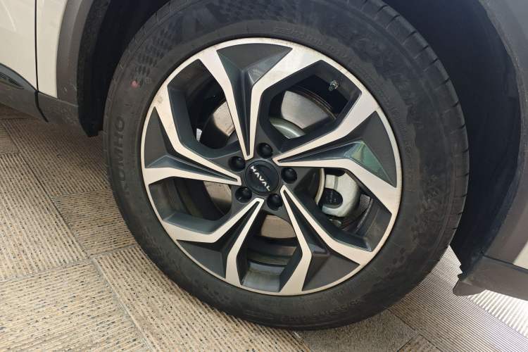 Used Haval Fierce Dragon Max 2025 Hi4 110 Pro Right Front Wheel Hub