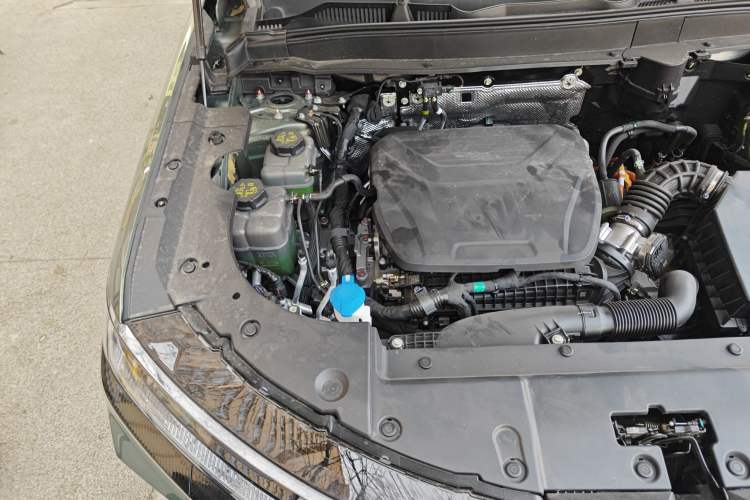 Used Haval Fierce Dragon Max 2025 Hi4 110 Pro Engine Bay Right