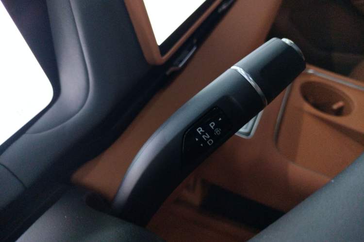 Used Haval Fierce Dragon Max 2025 Hi4 165 Plus Long-Range Version Gear Lever