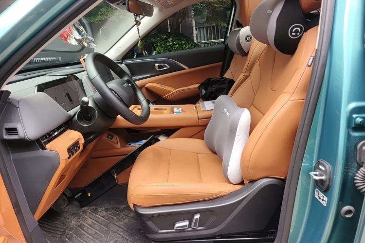 Used Haval Fierce Dragon Max 2025 Hi4 165 Plus Long-Range Version Left Front Seat