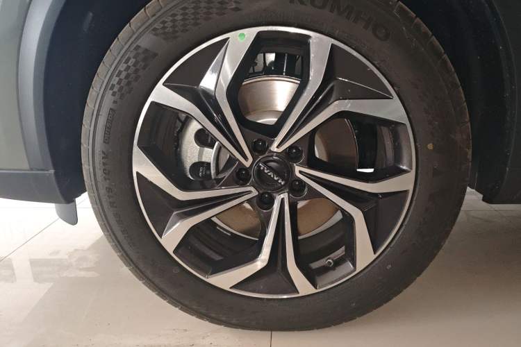 Used Haval Fierce Dragon Max 2025 Hi4 165 Plus Long-Range Version Left Front Wheel Hub