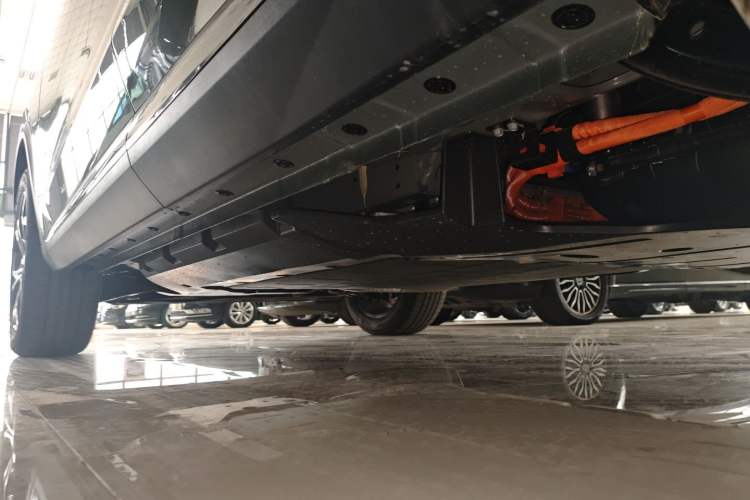 Used Haval Fierce Dragon Max 2025 Hi4 165 Plus Long-Range Version Left Side Sill