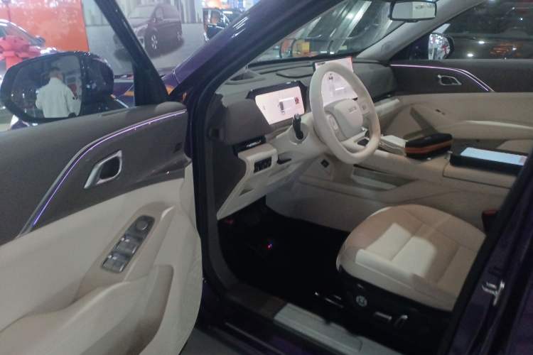 Used Haval Fierce Dragon Max 2025 Hi4 165 Ultra Smart Drive Edition Interior 3