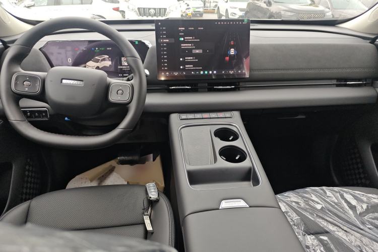 Used Haval Fierce Dragon Max 2025 Hi4 110 Pro Center Console