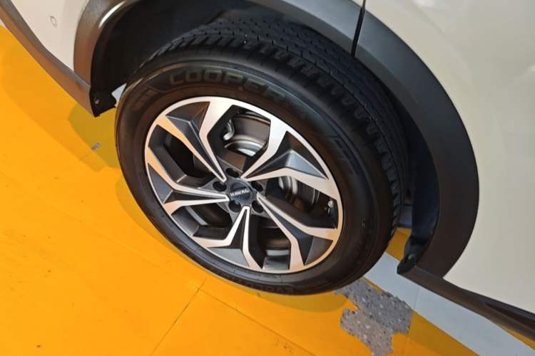 Used Haval Fierce Dragon Max 2025 Hi4 165 Ultra Smart Drive Edition Exterior 5