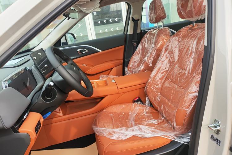 Used Haval Fierce Dragon Max 2025 Hi4 110 Pro Left Front Seat