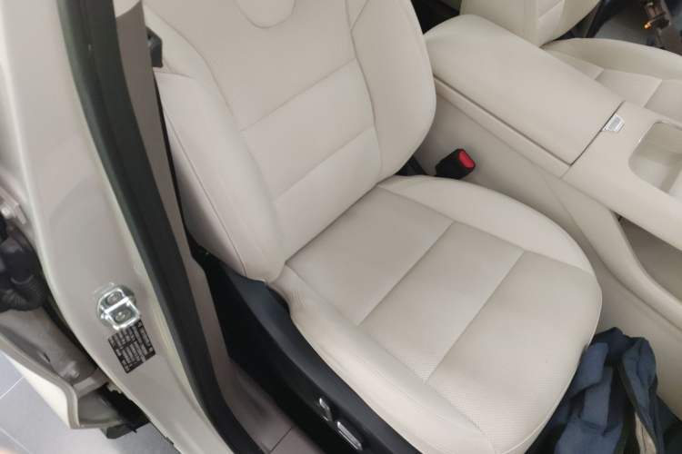 Used Haval Fierce Dragon Max 2025 Hi4 165 Ultra Smart Drive Edition Right Front Seat