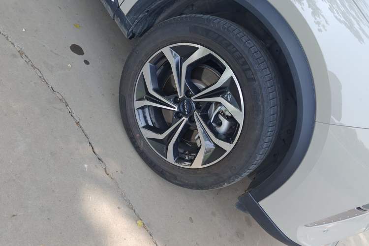 Used Haval Fierce Dragon Max 2025 Hi4 110 Pro Right Front Wheel Hub