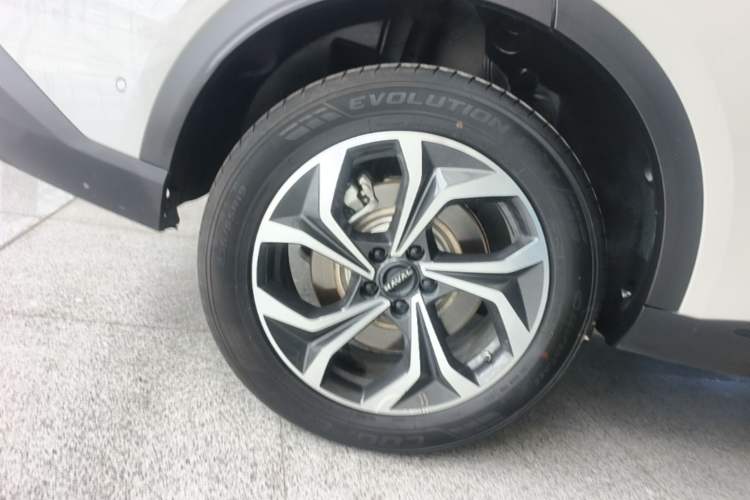 Used Haval Fierce Dragon Max 2025 Hi4 165 Ultra Smart Drive Edition Right Rear Wheel Hub