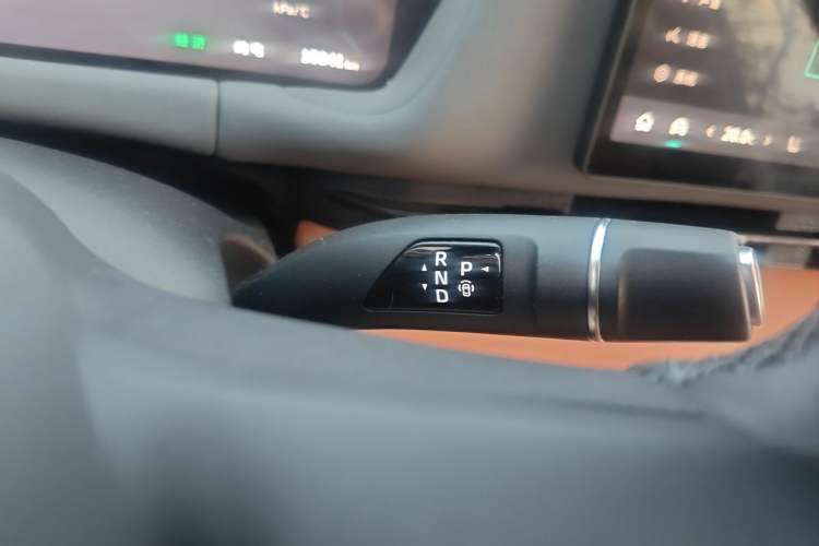 Used Haval Fierce Dragon Max 2025 Hi4 110 Plus Smart Drive Edition Gear Lever