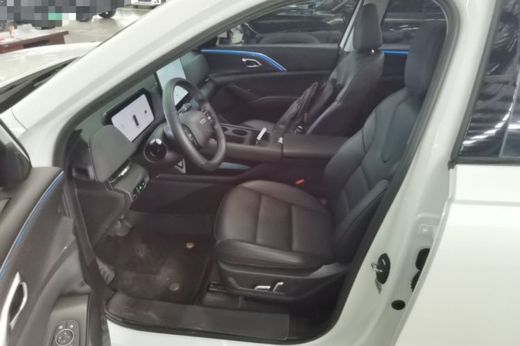 Used Haval Fierce Dragon Max 2025 Hi4 165 Plus Long-Range Version Left Front Seat