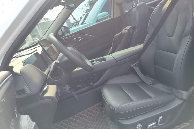 Used Haval Fierce Dragon Max 2025 Hi4 165 Ultra Smart Drive Edition Left Front Seat