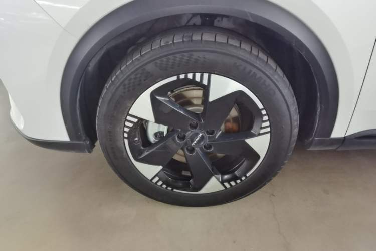 Used Haval Fierce Dragon Max 2025 Hi4 165 Plus Long-Range Version Left Front Wheel Hub