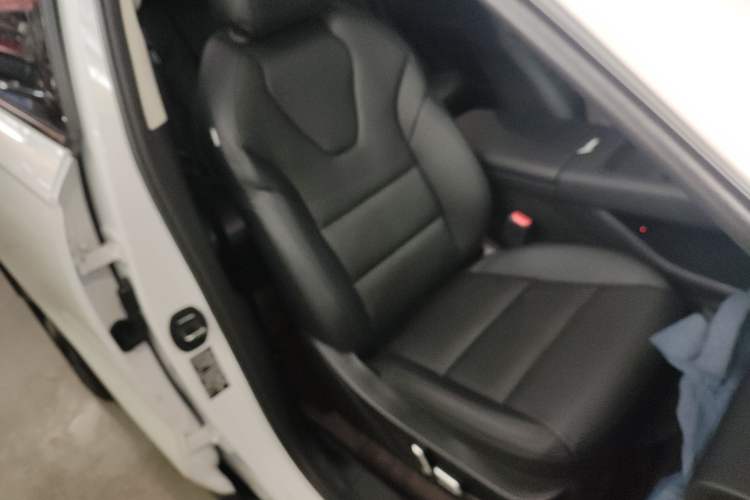 Used Haval Fierce Dragon Max 2025 Hi4 165 Ultra Smart Drive Edition Right Front Seat