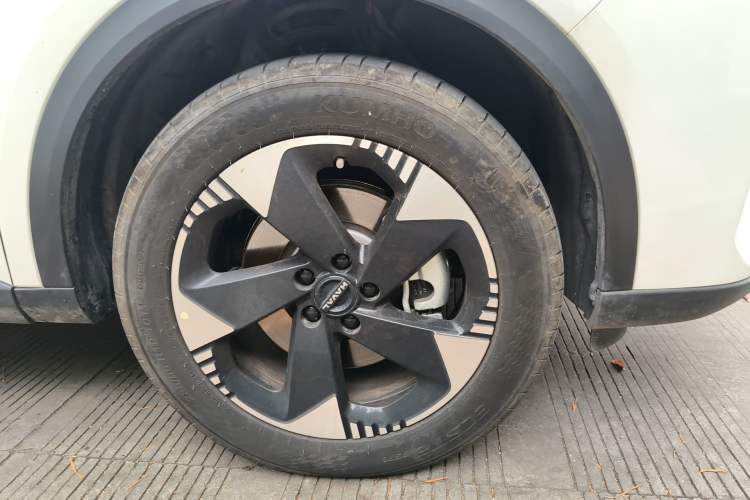Used Haval Fierce Dragon Max 2025 Hi4 110 Pro Right Front Wheel Hub