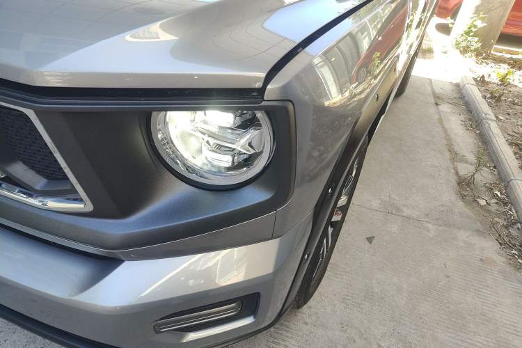 Used Haval H Dog 2023 2.0T Two-Wheel Drive Chaoye Version Plus Left Front Headlight