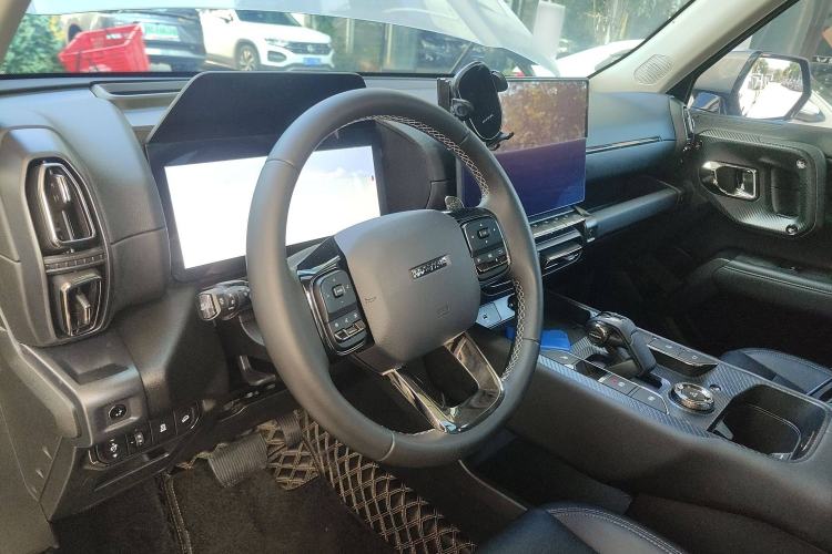 Used Haval H Dog 2023 2.0T Two-Wheel Drive Chaoye Version Plus Steering Wheel