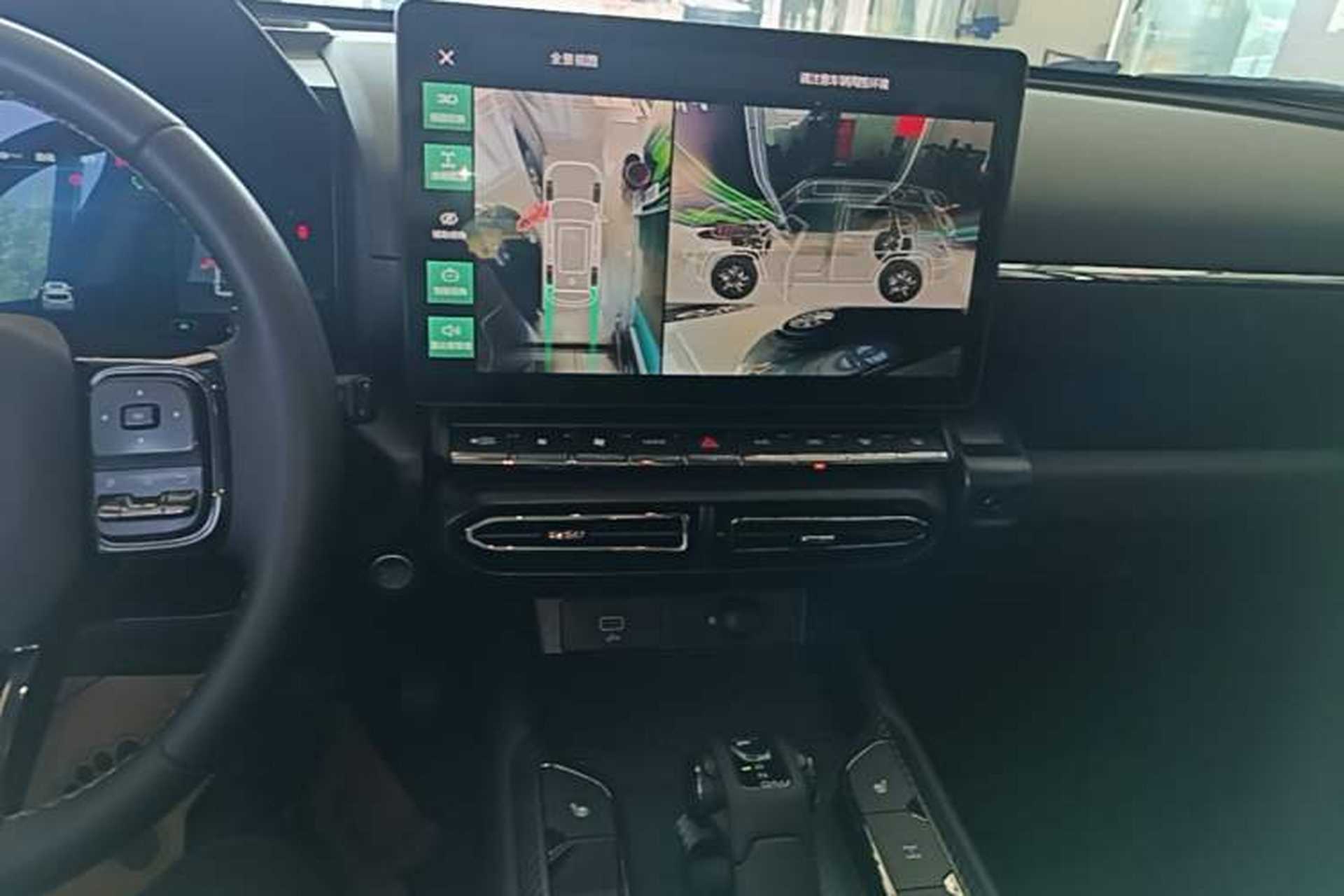 Used Haval H Dog 2023 2.0T All-Wheel-Drive Chaoye Plus Audio And AC Panel