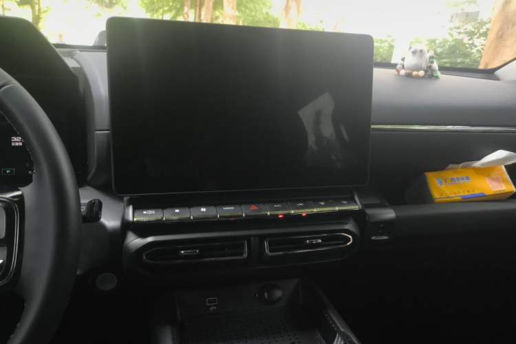 Used Haval H Dog 2023 2.0T Two-Wheel Drive Chaoye Version Plus Audio And AC Panel