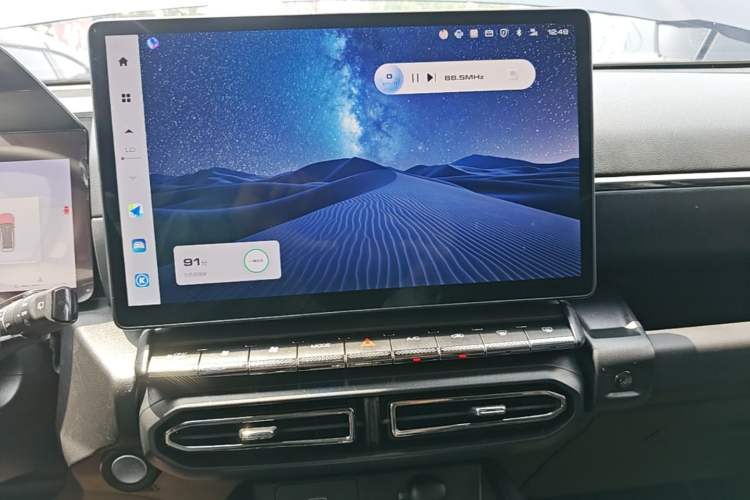 Used Haval H Dog 2023 2.0T Two-Wheel Drive Chaoye Version Plus Audio And AC Panel