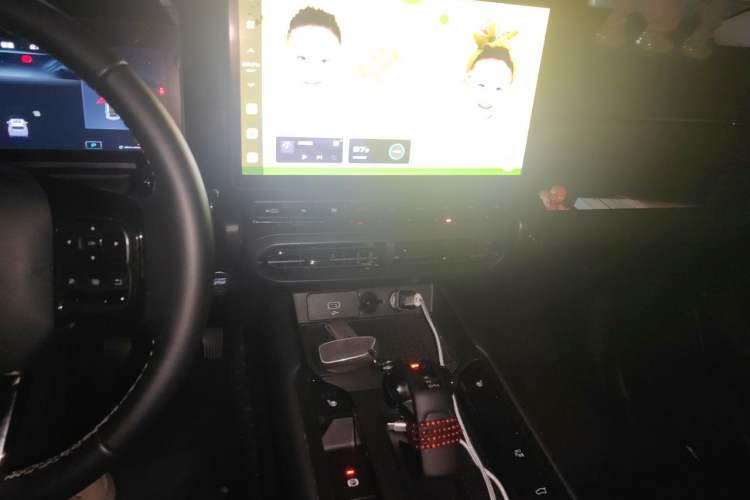 Used Haval H Dog 2023 2.0T Two-Wheel Drive Chaoye Version Plus Audio And AC Panel
