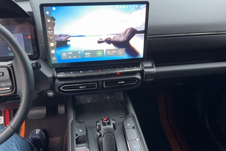 Used Haval H Dog 2023 2.0T Two-Wheel Drive Chaoye Version Plus Audio And AC Panel