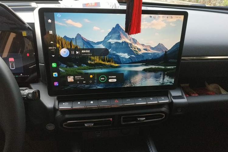 Used Haval H Dog 2023 2.0T Two-Wheel Drive Chaoye Version Plus Audio And AC Panel