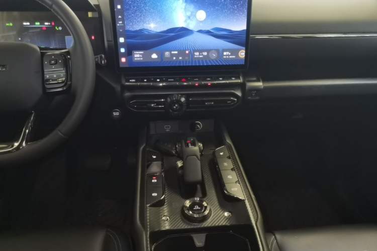 Used Haval H Dog 2023 2.0T All-Wheel-Drive Chaoye Plus Audio And AC Panel