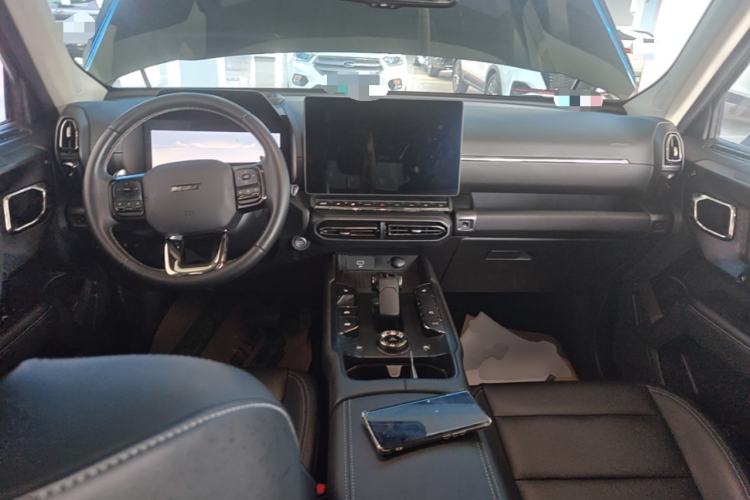 Used Haval H Dog 2023 1.5T Two-Wheel Drive Chao Ye Version Plus Center Console