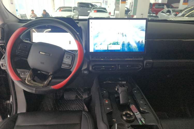 Used Haval H Dog 2023 1.5T Two-Wheel Drive Chao Ye Version Plus Center Console