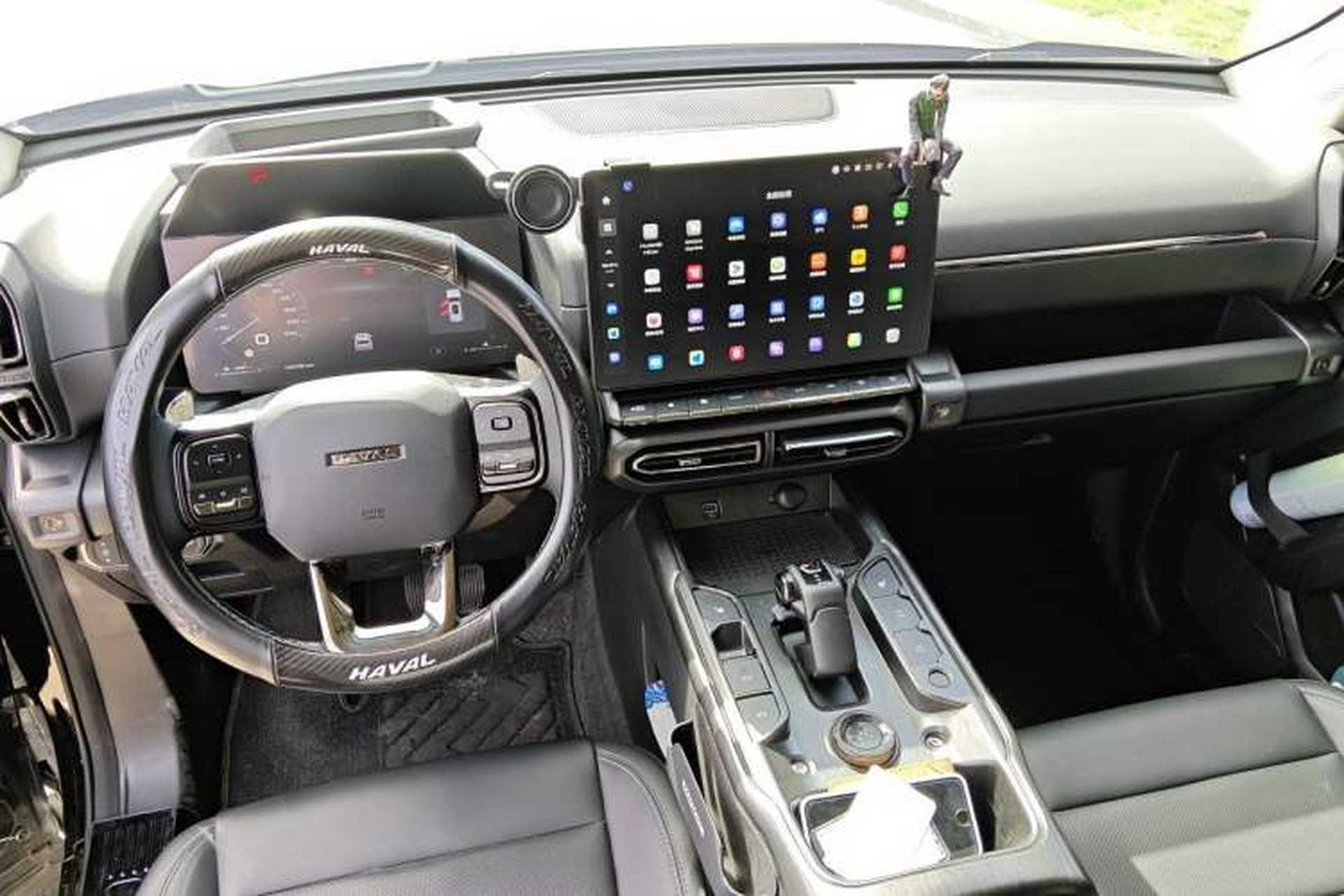 Used Haval H Dog 2023 2.0T All-Wheel-Drive Chaoye Plus Center Console