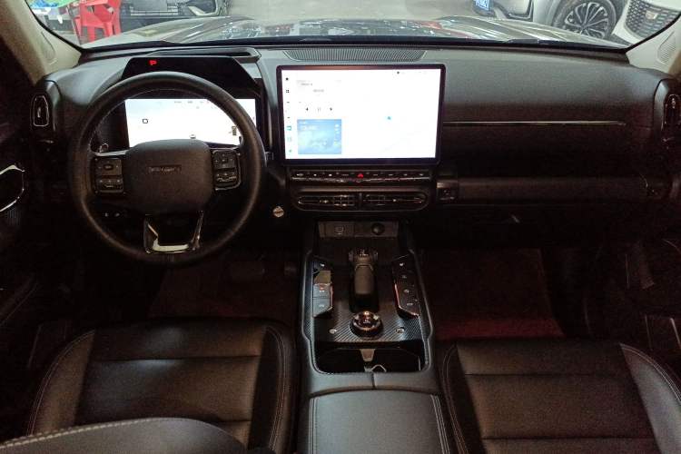 Used Haval H Dog 2023 2.0T All-Wheel-Drive Chaoye Plus Center Console