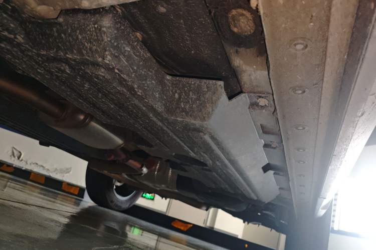 Used Haval H Dog 2023 2.0T Two-Wheel Drive Chaoye Version Plus Chassis Front Left