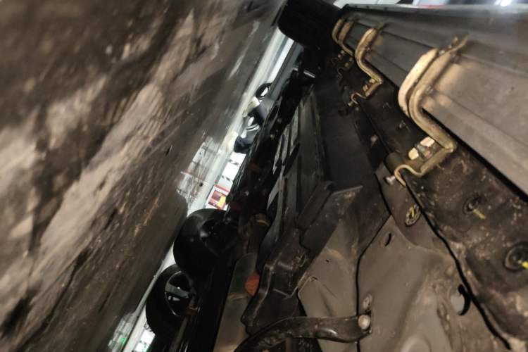 Used Haval H Dog 2023 2.0T All-Wheel-Drive Chaoye Plus Chassis Rear Left