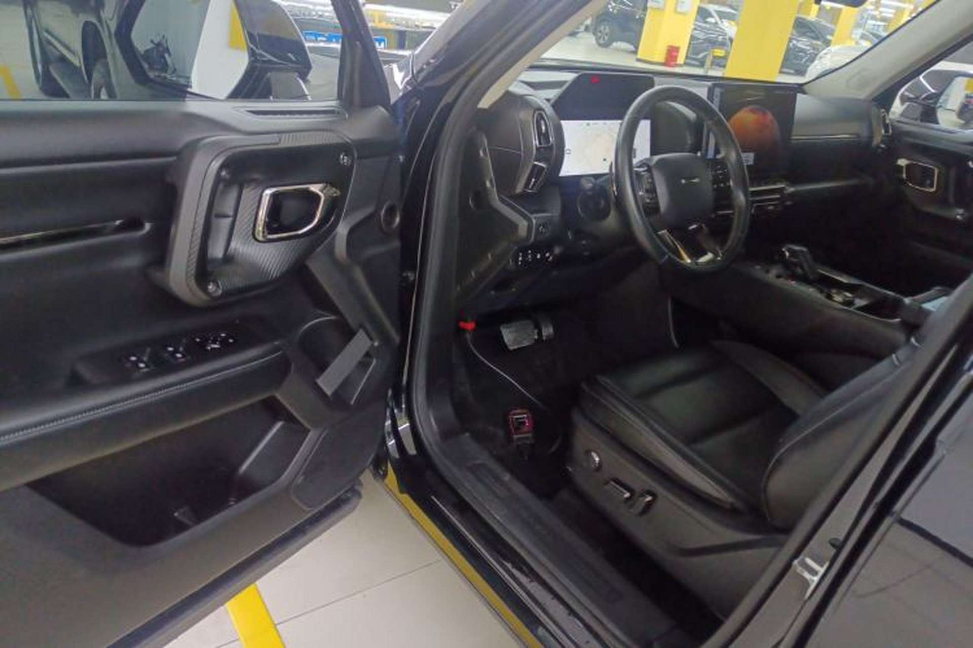 Used Haval H Dog 2023 2.0T Two-Wheel Drive Trendy Outdoor Edition Driver Seat