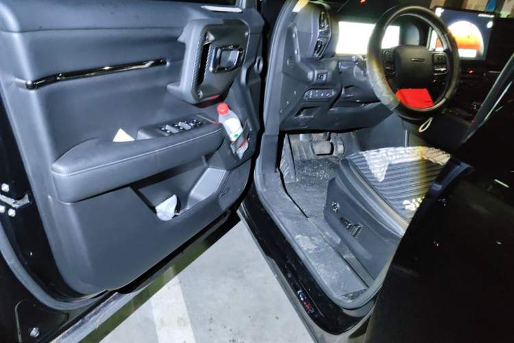 Used Haval H Dog 2023 2.0T Two-Wheel Drive Chaoye Version Plus Driver Seat