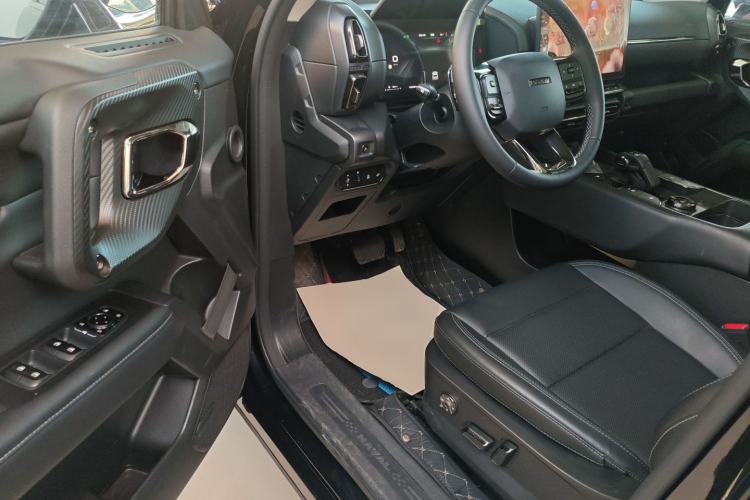 Used Haval H Dog 2023 2.0T Two-Wheel Drive Chaoye Version Plus Driver Seat