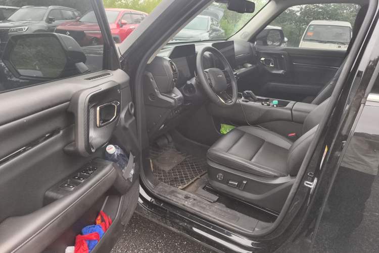 Used Haval H Dog 2023 2.0T Two-Wheel Drive Chaoye Version Plus Driver Seat