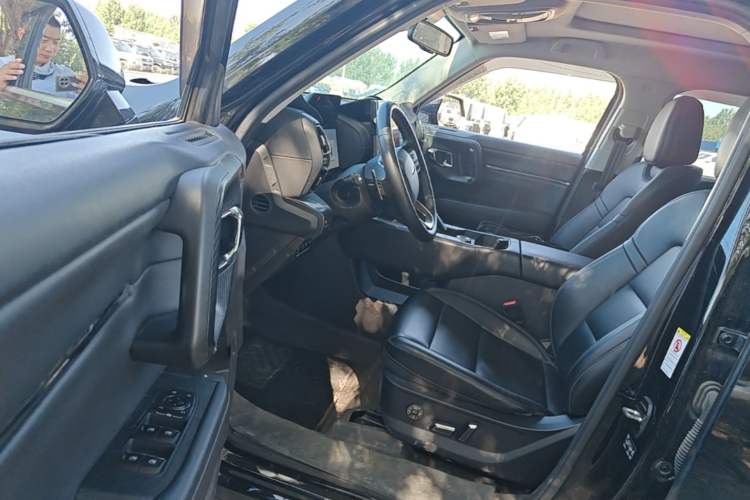 Used Haval H Dog 2023 2.0T All-Wheel-Drive Chaoye Plus Driver Seat