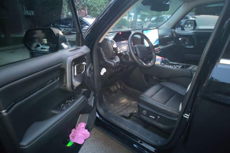Used Haval H Dog 2023 2.0T All-Wheel-Drive Chaoye Plus Driver Seat
