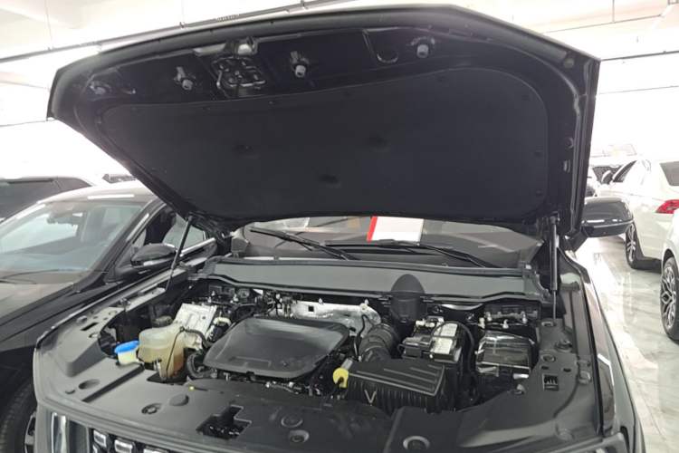 Used Haval H Dog 2023 1.5T Two-Wheel Drive Chao Ye Version Plus Engine Bay